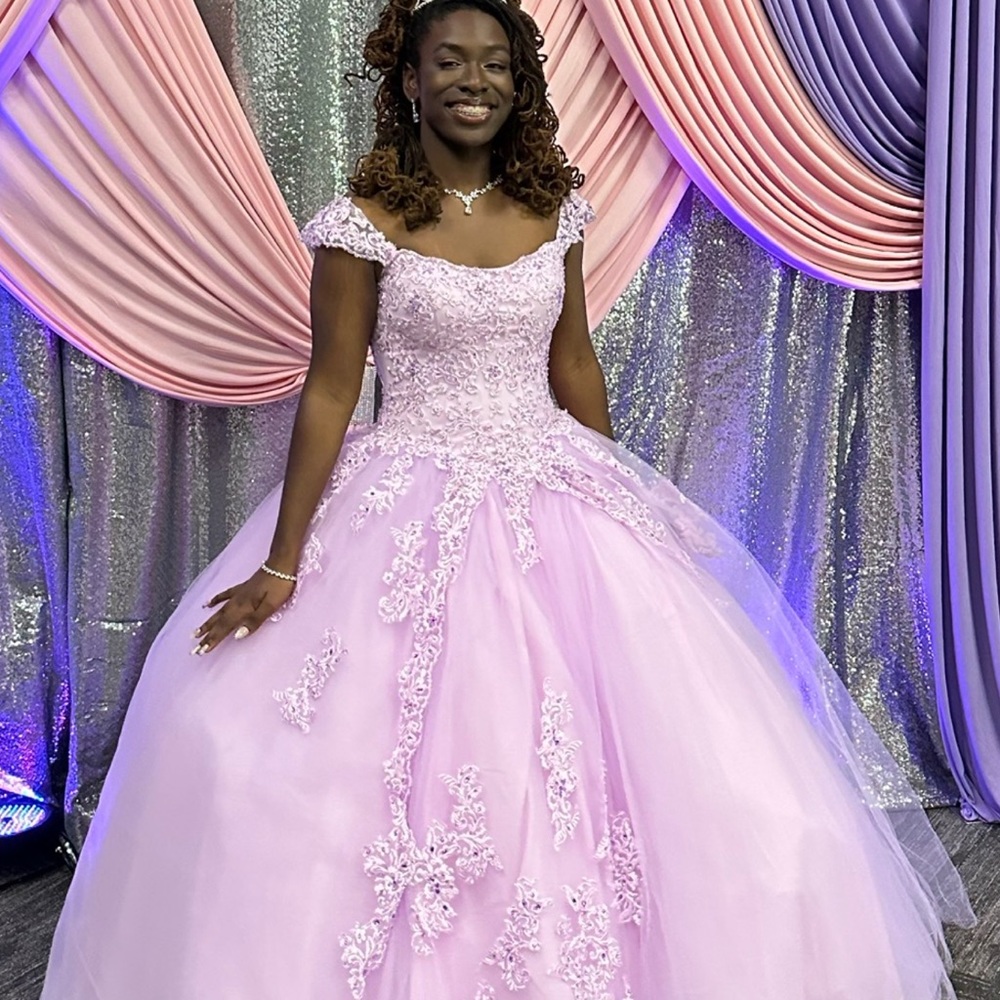 Light Purple Ballgown. Sz 10…Paid $1,000…we are selling for $700.